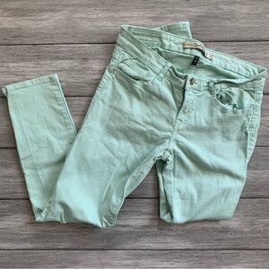 Zara Core Denim Mint Green Skinny Denim Jeans Size 8 Slim Fit